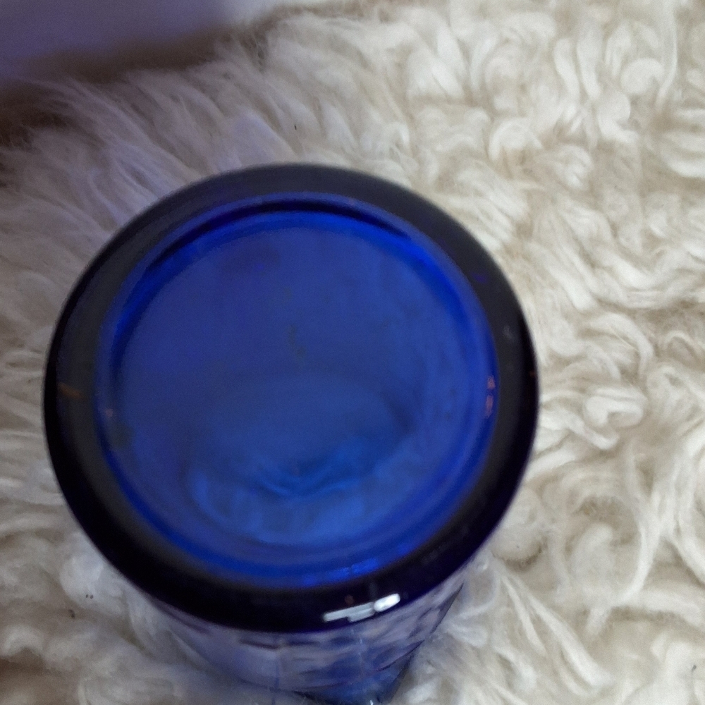 Vintage Shirley Temple Cobalt Blue Pitcher Child Star Collectible Cup Retro Kitc - Picture 3 of 6